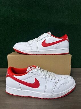 Jordan 1 Retro Low OG ‘University Red’ Size 10
